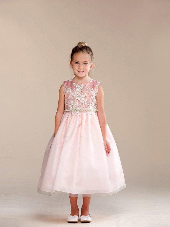 little girls matching Easter dresses